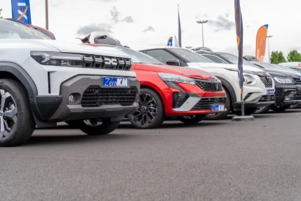 Automobiles et véhicules de loisir